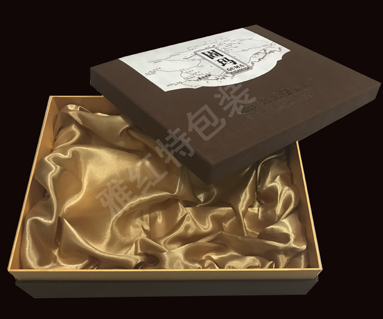 紙包木、皮包木禮盒